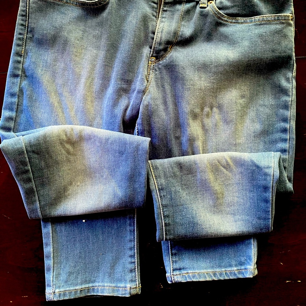 Skinny jeans